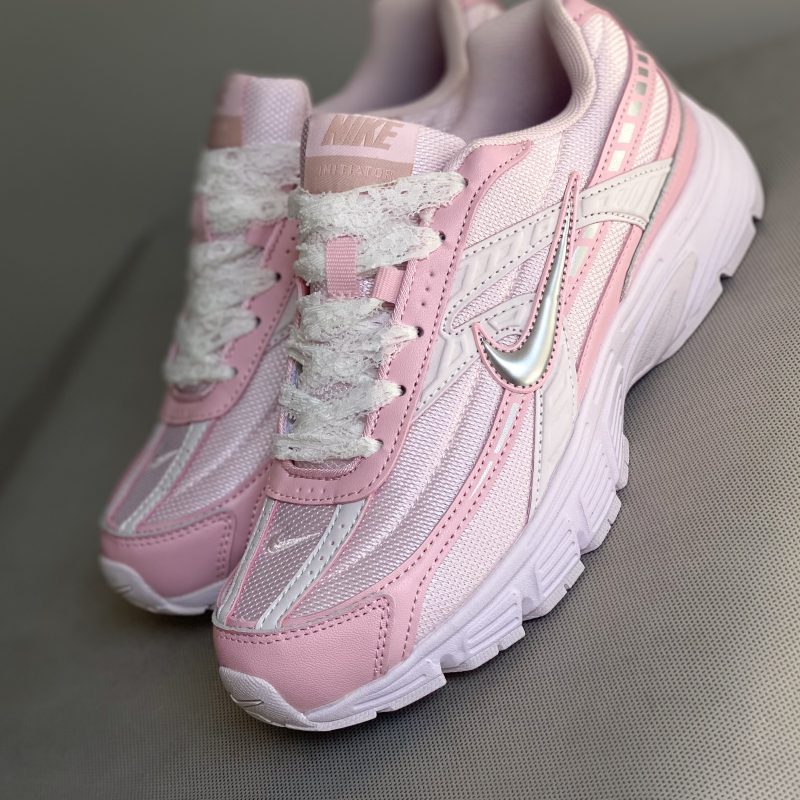 کتونی نایک اینیشیتور صورتی nike initiator pink